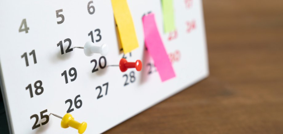 close up of calendar on the table, planning for business meeting