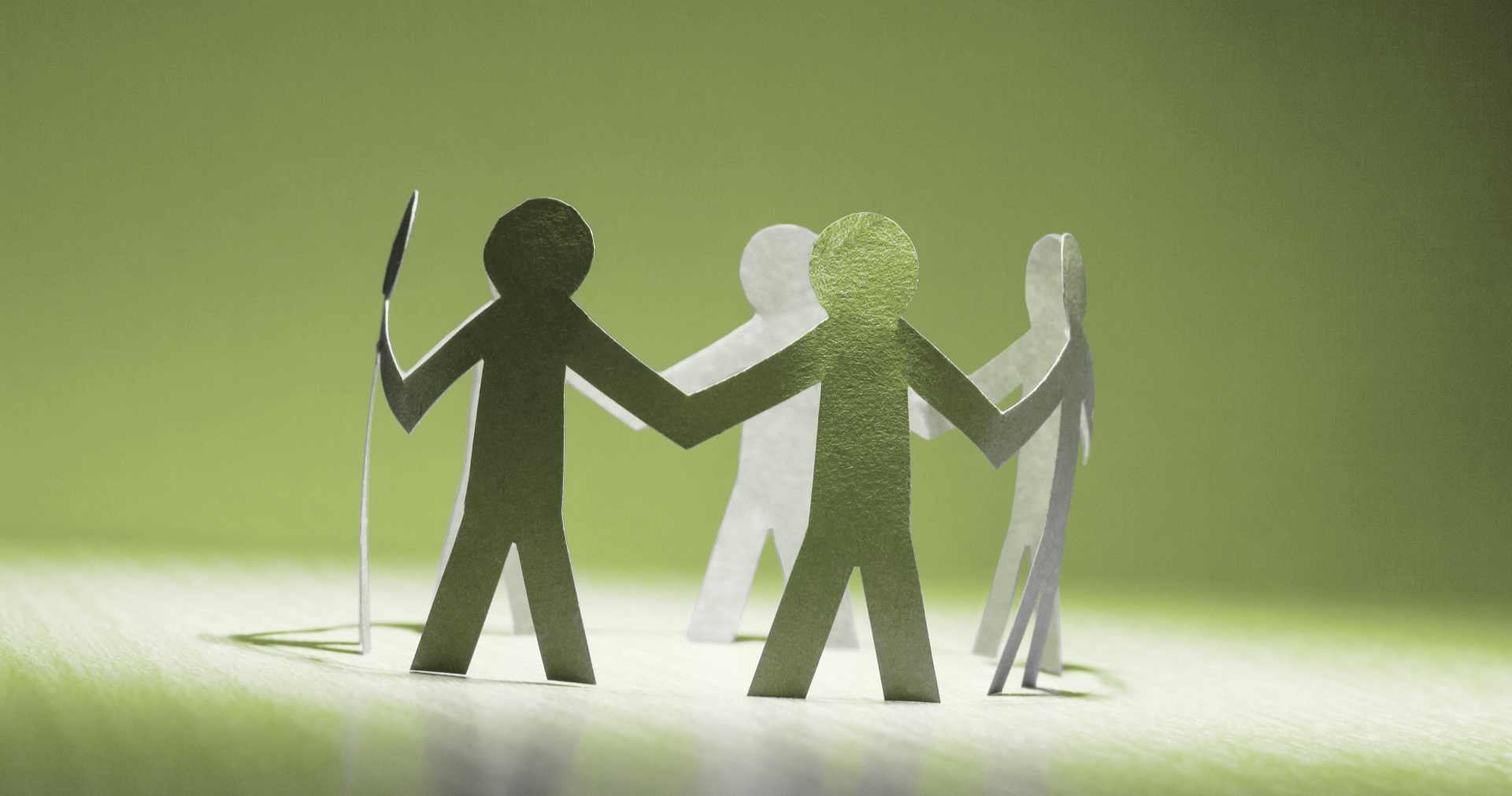 Papiermännchen im Kreis