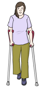 Frau mit Krücken