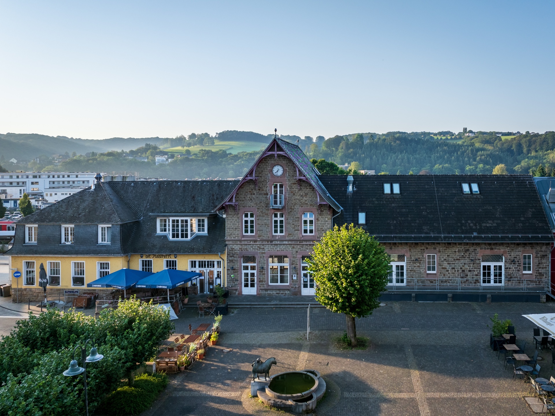 Der Kulturbahnhof frontal