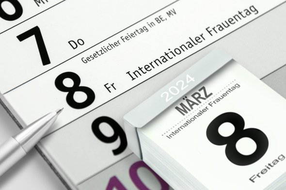 Ein Kalender auf dem der 8. März der Internationale Frauentag notiert ist